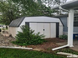 Foreclosed Home - 101 ASH DR, 61550