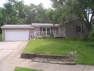 Foreclosed Home - 1108 TRUMAN DR, 61554