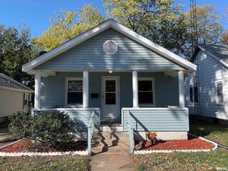 Foreclosed Home - 1009 S 8TH ST, 61554