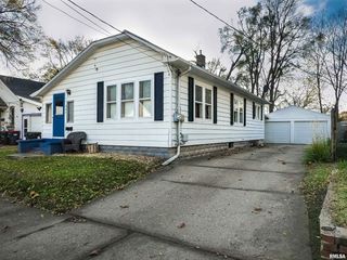 Foreclosed Home - 805 S 13TH ST, 61554