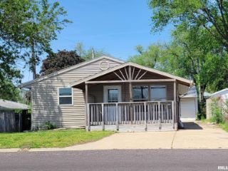 Foreclosed Home - 1305 KOCH ST, 61554