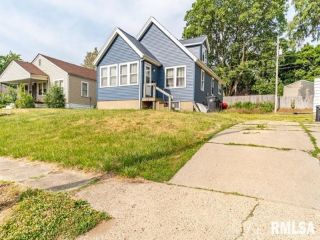 Foreclosed Home - 1109 S 10TH ST, 61554
