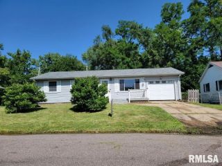 Foreclosed Home - 105 W ALMOND DR, 61571