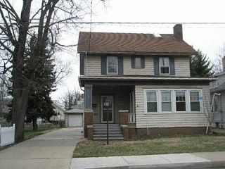 Foreclosed Home - 1921 W SHERMAN AVE, 61604