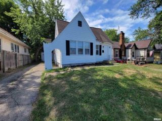 Foreclosed Home - 724 W MAYWOOD AVE, 61604