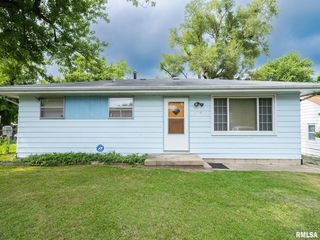 Foreclosed Home - 1913 W ALBANY AVE, 61604