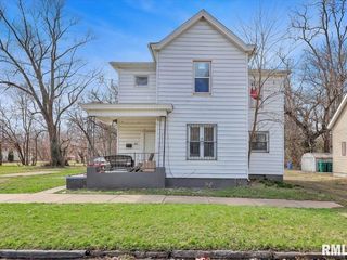 Foreclosed Home - 123 N CHARLTON ST, 61605