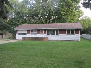 Foreclosed Home - 105 Lewis Ct, 61610