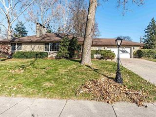 Foreclosed Home - 329 W RIDGEMONT RD, 61614