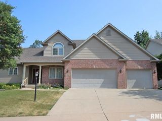 Foreclosed Home - 2213 W CHATSFORD CT, 61615