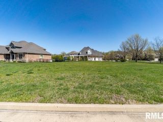 Foreclosed Home - 3205 W ST CHARLES PL, 61615