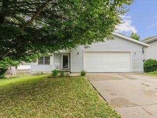 Foreclosed Home - 32 EDGEWOOD CT, 61701