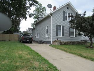 Foreclosed Home - 816 W MACARTHUR AVE, 61701