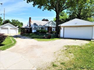 Foreclosed Home - 1806 S MORRIS AVE, 61701
