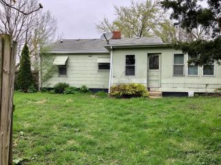Foreclosed Home - 1001 E LINCOLN ST, 61701