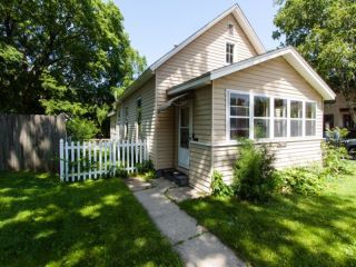 Foreclosed Home - 810 N LEE ST, 61701