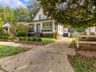 Foreclosed Home - 212 LELAND ST, 61701