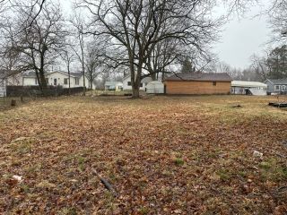 Foreclosed Home - 806 S EAST ST, 61701