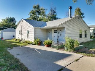 Foreclosed Home - 3007 ROBERT ST, 61704