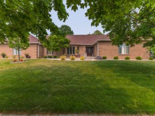 Foreclosed Home - List 100744107
