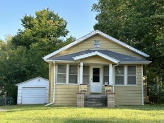 Foreclosed Home - 513 W CLAY ST, 61727