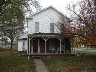 Foreclosed Home - 411 E 3RD ST, 61734