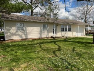 Foreclosed Home - 208 S WEST ST, 61737