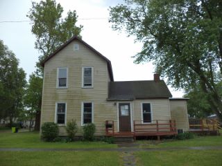Foreclosed Home - 201 W CHESTNUT ST, 61739