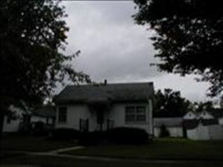 Foreclosed Home - 206 E 4TH ST, 61744