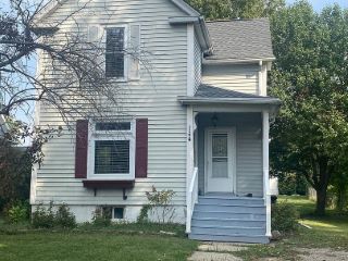 Foreclosed Home - 114 W 5TH ST, 61744