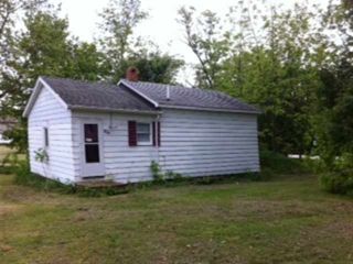 Foreclosed Home - 107 SW 4TH ST, 61747