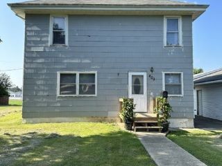 Foreclosed Home - 403 W PINE ST, 61752