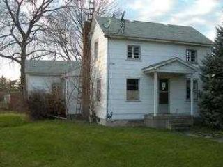 Foreclosed Home - 728 N WALNUT ST, 61760