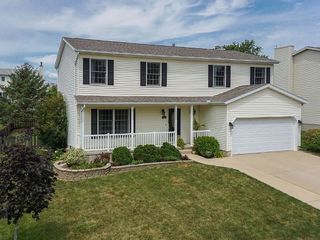 Foreclosed Home - 1409 DUBLIN DR, 61761