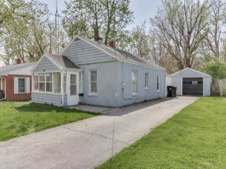 Foreclosed Home - 113 N COOLIDGE ST, 61761