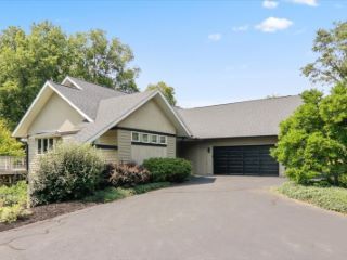 Foreclosed Home - List 100696925