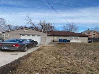 Foreclosed Home - 210 W HUMISTON ST, 61764
