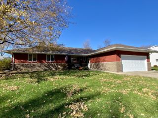 Foreclosed Home - 1105 N BAILEY DR, 61764
