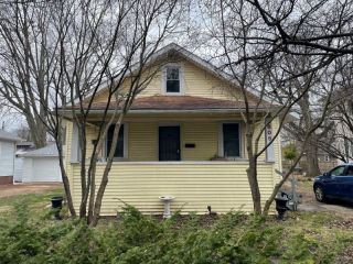 Foreclosed Home - 805 N COLER AVE, 61801