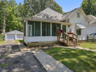 Foreclosed Home - 108 S POPLAR ST, 61802