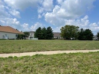 Foreclosed Home - 2621 WADSWORTH LN, 61802