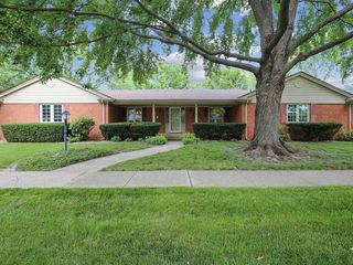 Foreclosed Home - 2507 BEDFORD DR, 61820