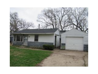 Foreclosed Home - 1310 Hedge Road, 61821