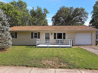 Foreclosed Home - 2611 SHERIDAN DR, 61821