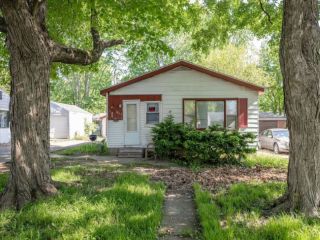 Foreclosed Home - 1012 W HARVARD ST, 61821