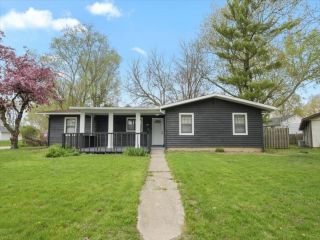 Foreclosed Home - 1309 N LOCK RAVEN RD, 61821
