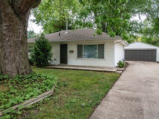 Foreclosed Home - 603 N EDWIN ST, 61821
