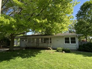 Foreclosed Home - 201 E SOUTH ST, 61849