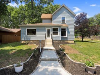 Foreclosed Home - 222 S PARK ST, 61856