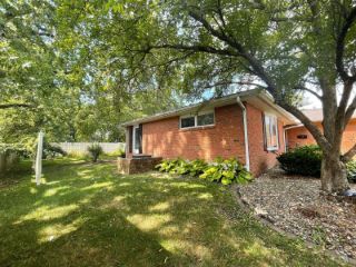 Foreclosed Home - 425 W CHAMPAIGN AVE, 61866
